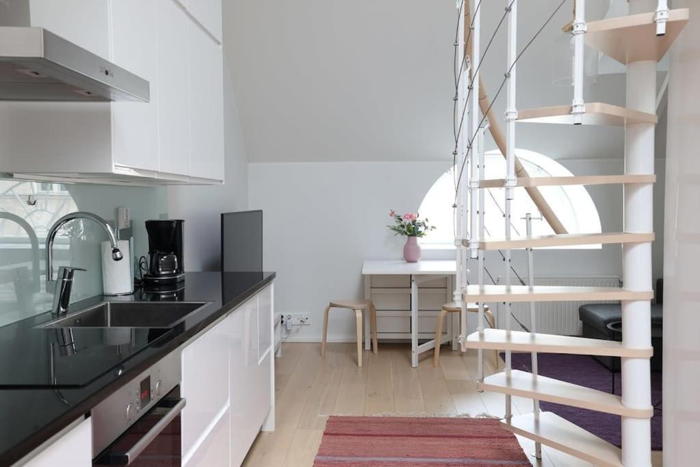הלסינקי Poista 2Ndhomes Unique 35M2 Studio Penthouse With Sauna & Balcony מראה חיצוני תמונה